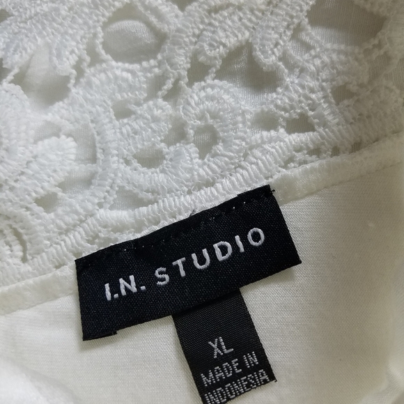 I.N. Studio Boho lace back top‎ - Picture 7 of 8